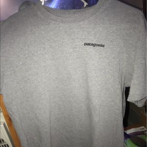 vintage patagonia men’s t-shirt